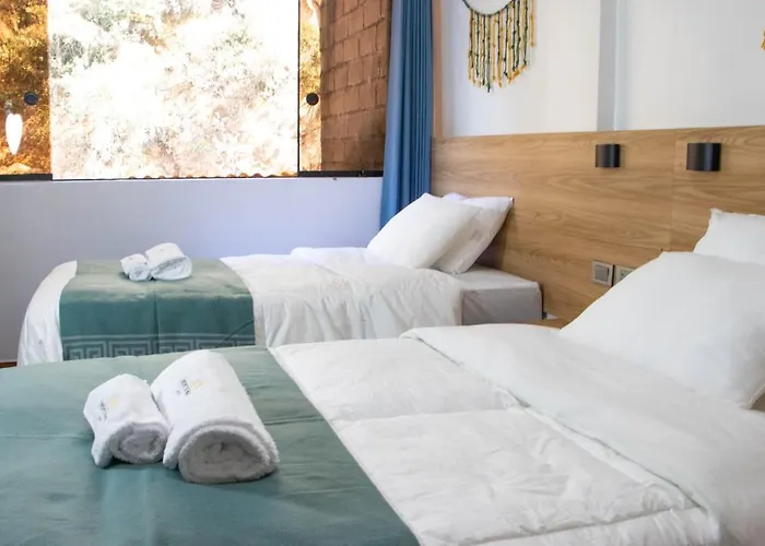 Velvet Sunrise Hotel 3*